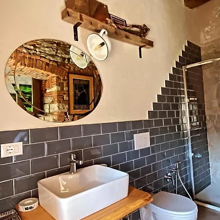 La Casa Stregatta Bed & Breakfast